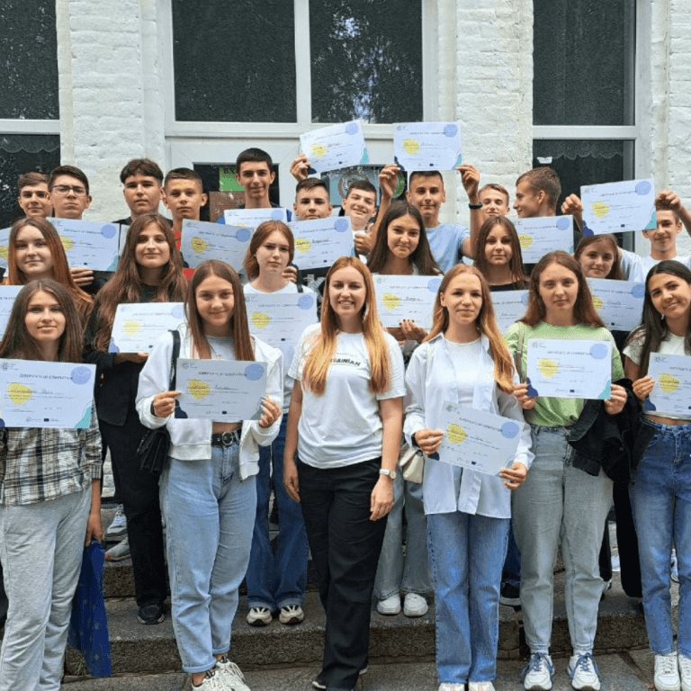 Детальніше про статтю Conducted trainings on “Digital and entrepreneurial skills for the circular economy” for young people in Vinnytsia region